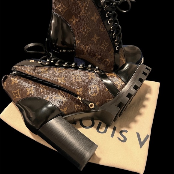 Size 38 Louis Vuitton Star Trail Ankle Boot - Picture 2 of 6